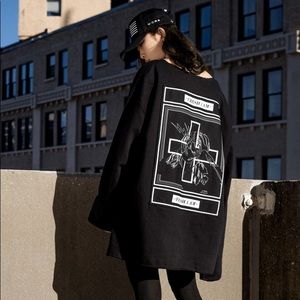 Oversized 01 patch fleece